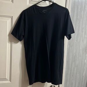 Buckle Men’s Casual T Shirt size L